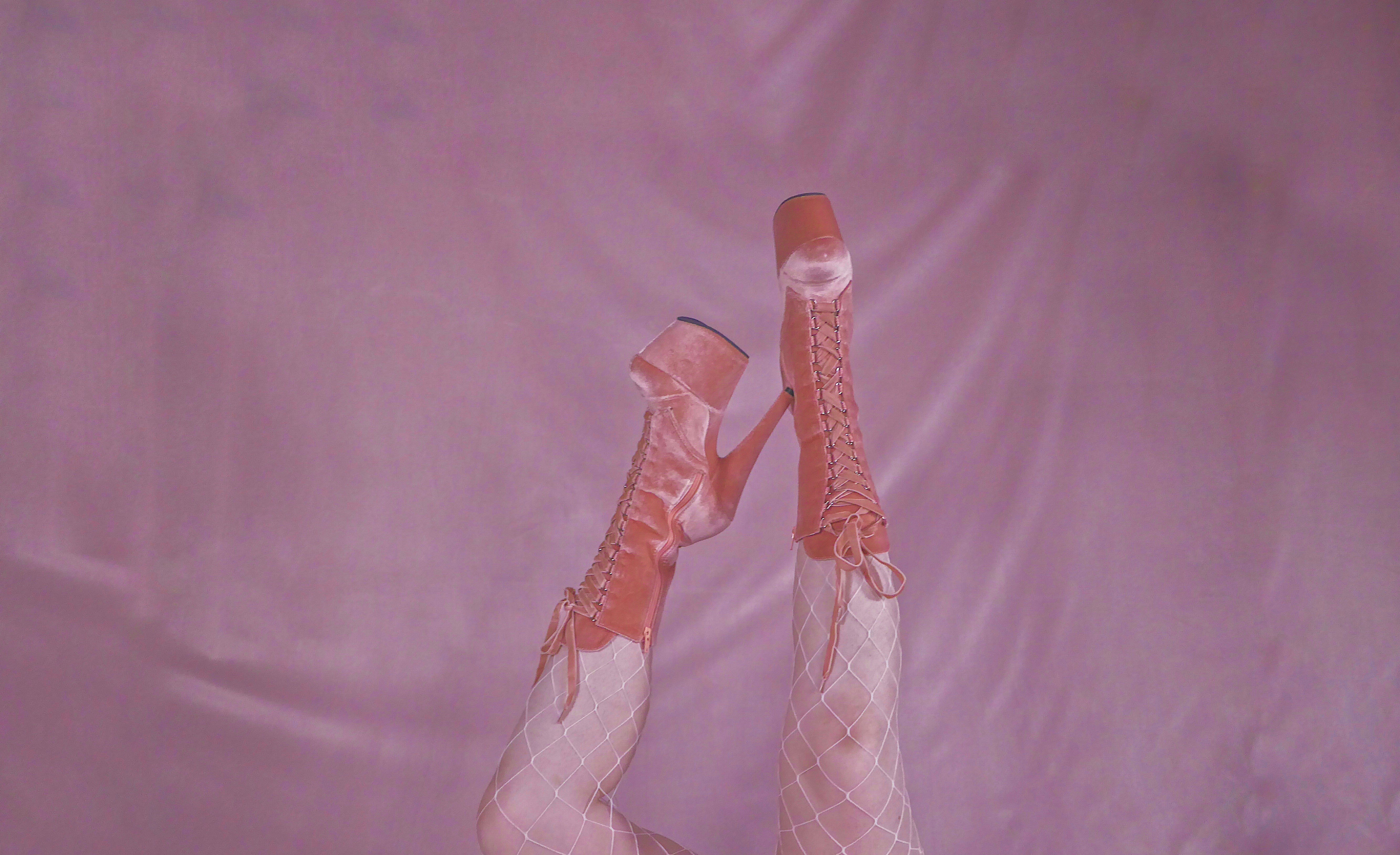 Incorporate The Color Of The Year Into Your Shoes | Pleaser – Pleaser Shoes